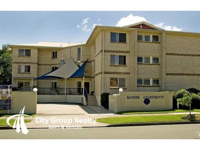 9 Errol Ave, Paradise Point QLD 4216