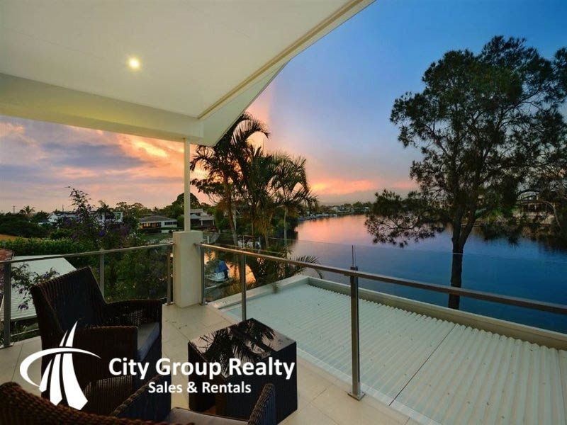 22 River Crescent, Broadbeach Waters QLD 4218