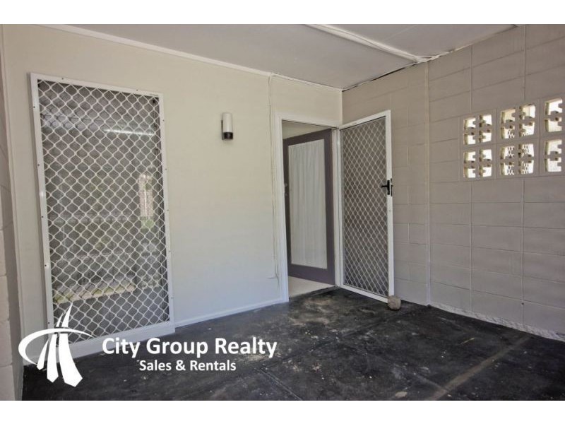 4 Beelyu Street, Burleigh Heads QLD 4220