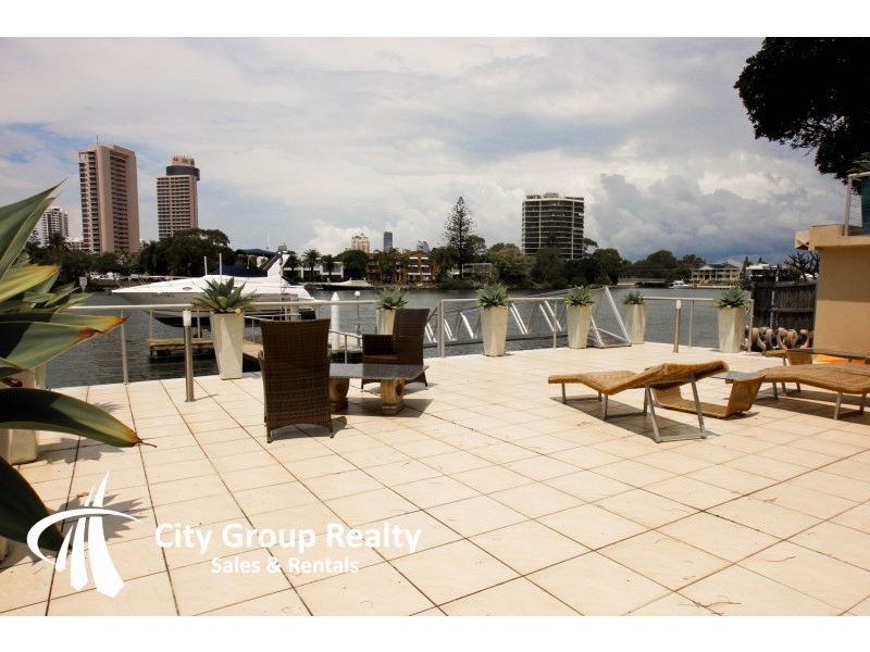 Surfers Paradise QLD 4217