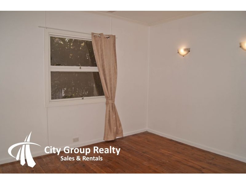 39 Sixth Avenue, Palm Beach QLD 4221