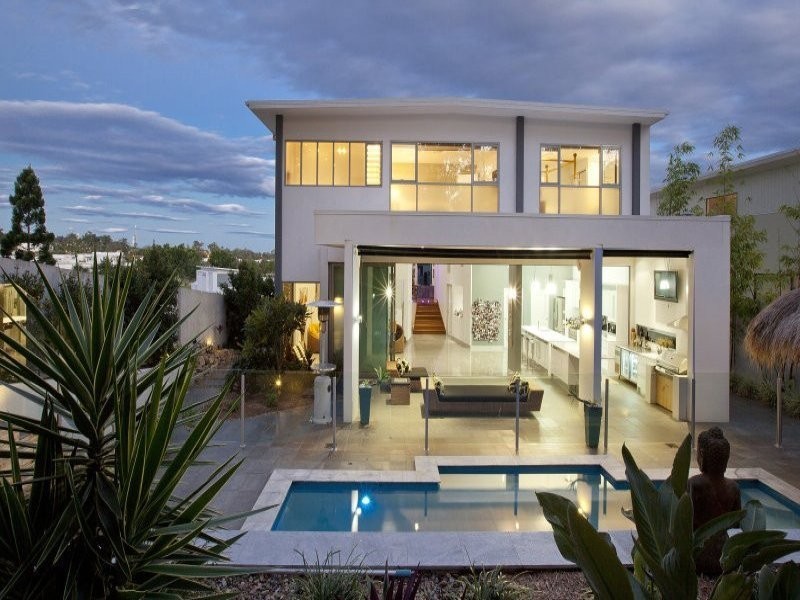 5008 Riverwood Grove, Benowa QLD 4217