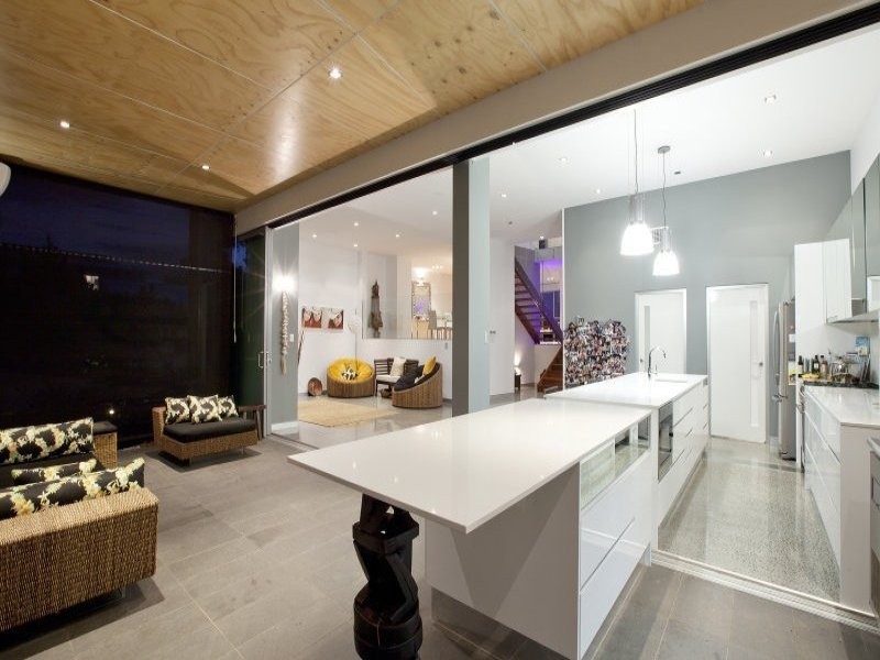 5008 Riverwood Grove, Benowa QLD 4217