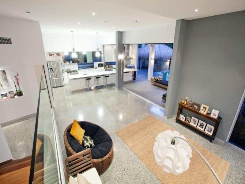 5008 Riverwood Grove, Benowa QLD 4217