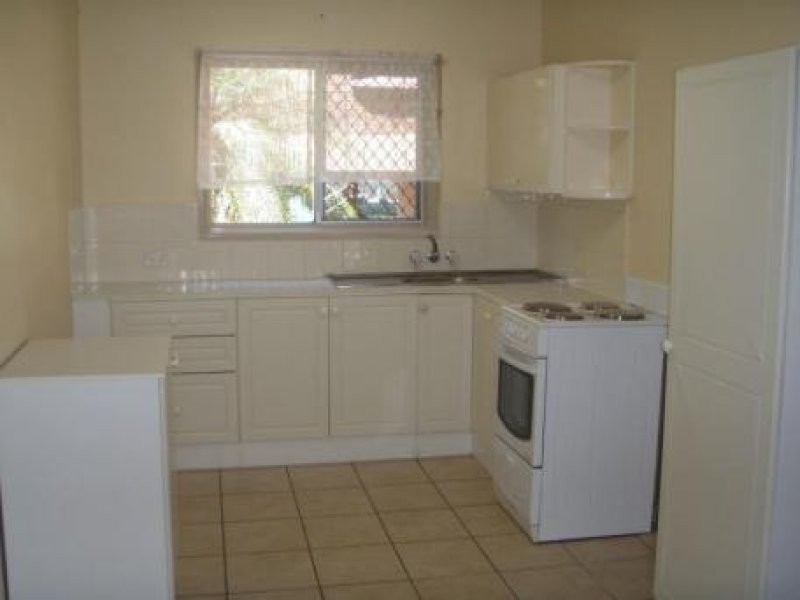 3/376 Marine Parade, Labrador QLD 4215