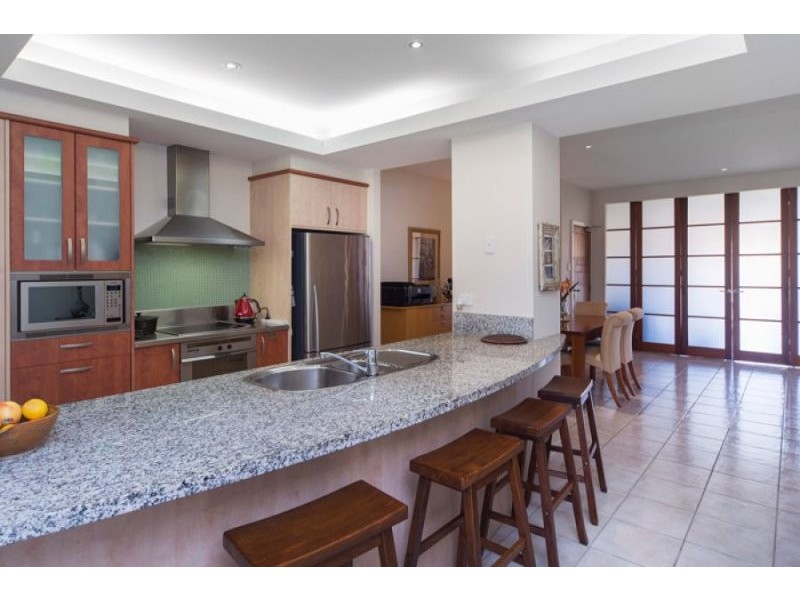 3265 The Palladian, Hope Island QLD 4212