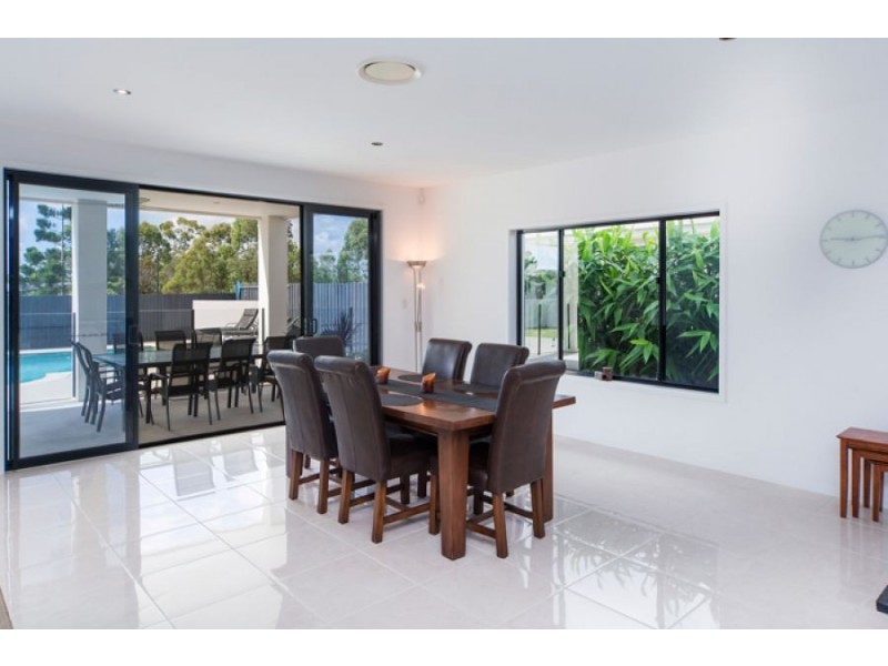 46 SALVADO DR, Pacific Pines QLD 4211