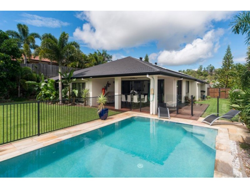 12 Osmond Court, Pacific Pines QLD 4211