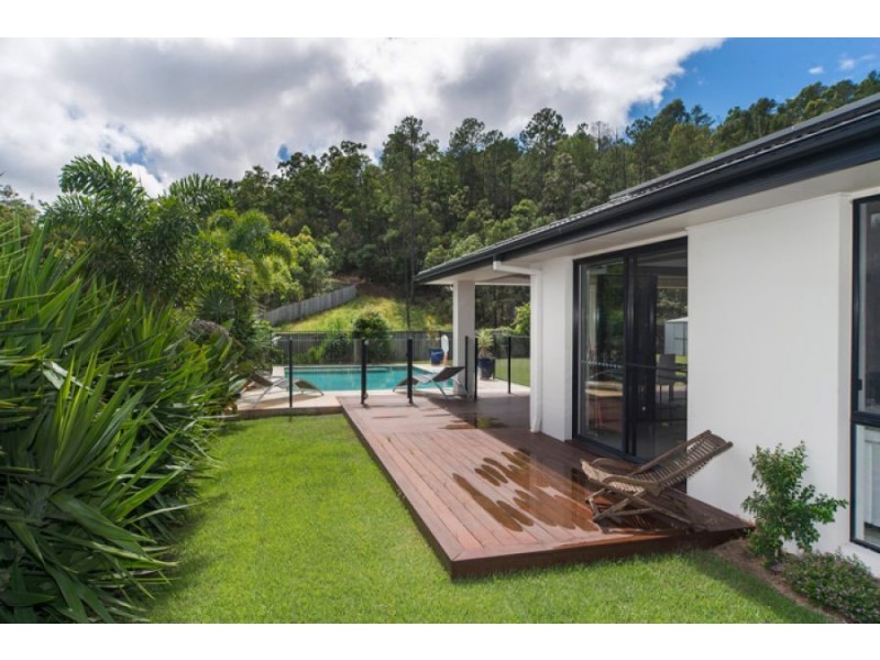 12 Osmond Court, Pacific Pines QLD 4211