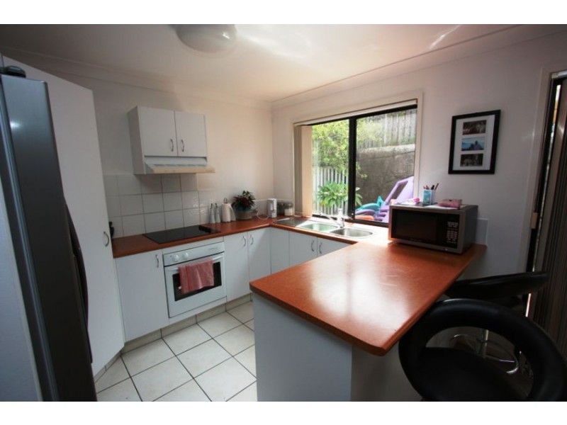 55/24 Amsonia Crt, Arundel QLD 4214