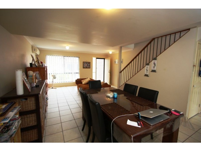 26/141 Pacific Pines Blvd, Pacific Pines QLD 4211