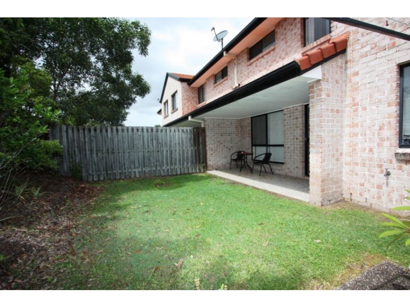 26/141 Pacific Pines Blvd, Pacific Pines QLD 4211