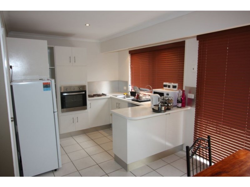 5/3 Fonda pl, Oxenford QLD 4210