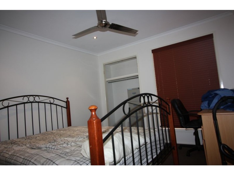 5/3 Fonda pl, Oxenford QLD 4210