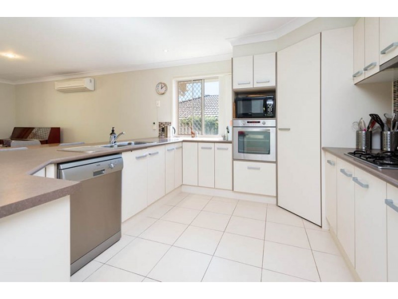 10 Witheren Cct, Pacific Pines QLD 4211