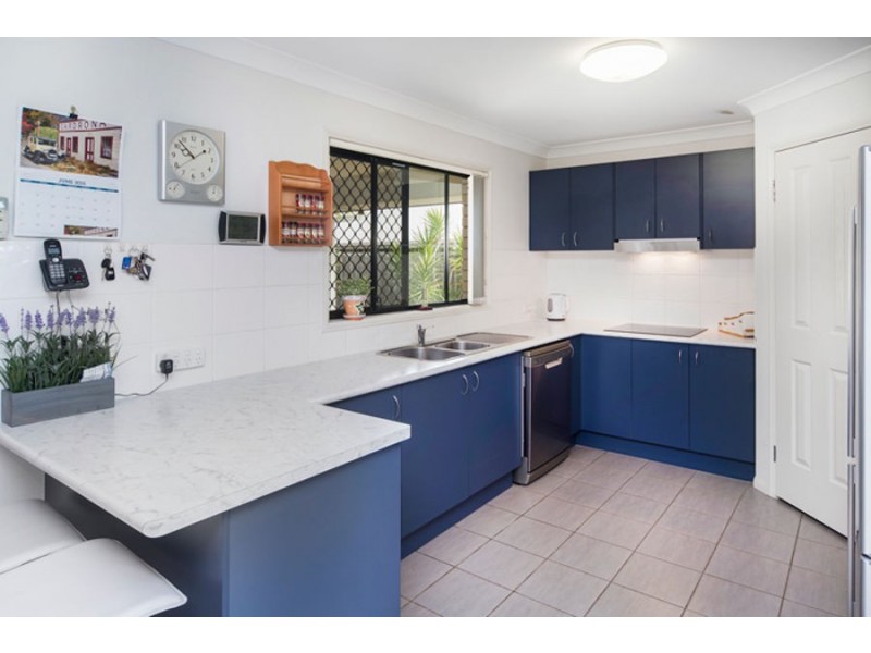 50 CODRINGTON CIRC, Pacific Pines QLD 4211