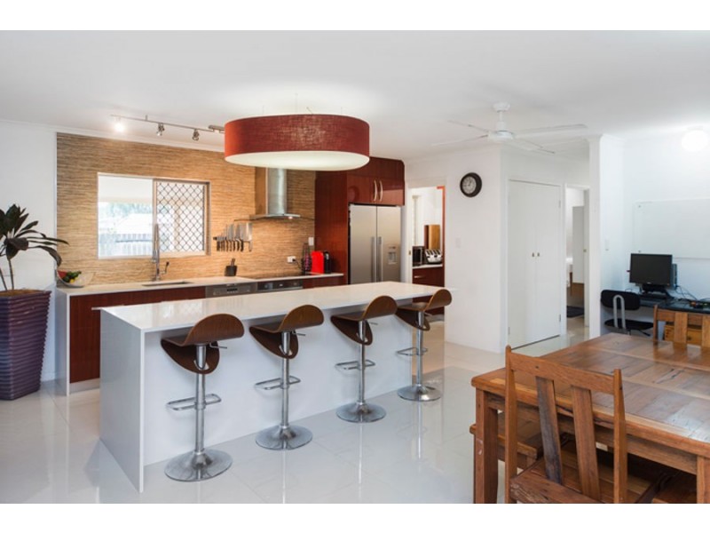 49 Clam Street, Runaway Bay QLD 4216