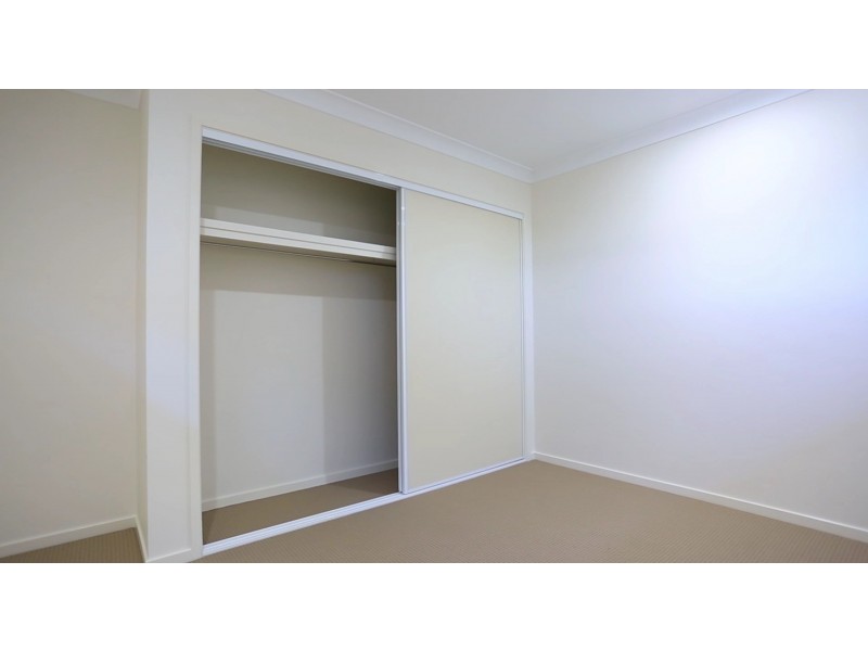 12 Fountain Street, Pimpama QLD 4209