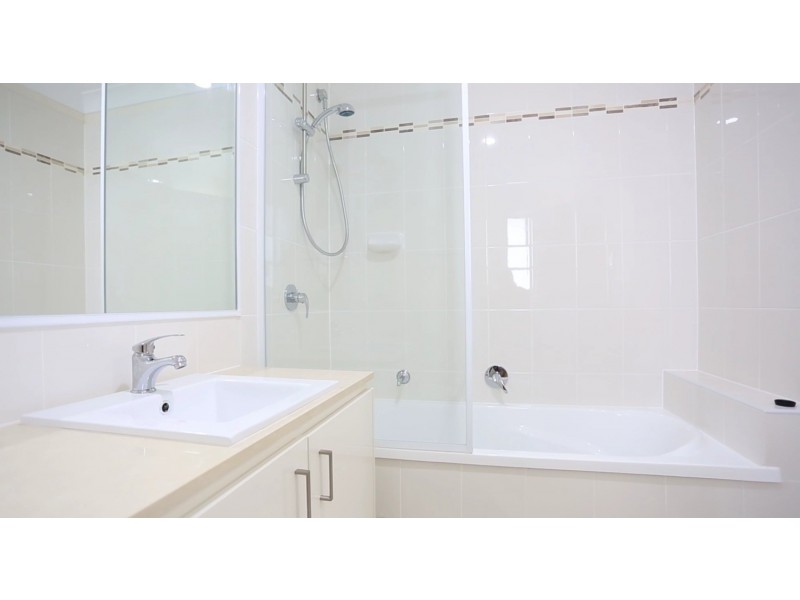 12 Fountain Street, Pimpama QLD 4209