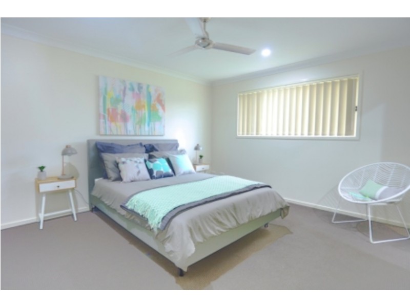 16 Camelot Street, Coomera QLD 4209