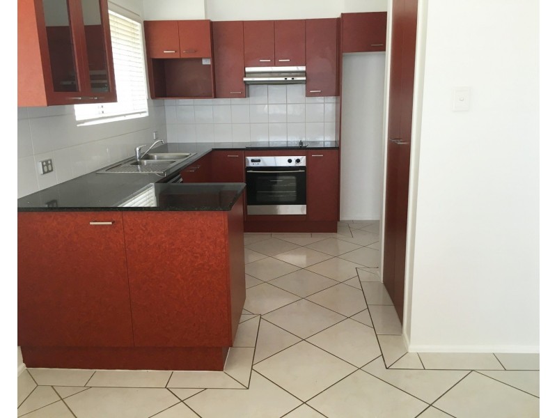 1/36 Bruce Avenue, Paradise Point QLD 4216