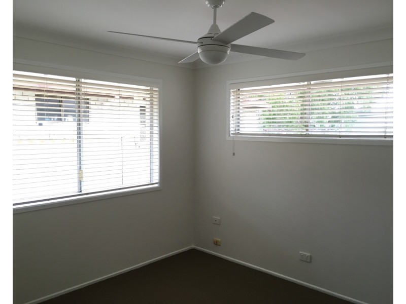 1/36 Bruce Avenue, Paradise Point QLD 4216