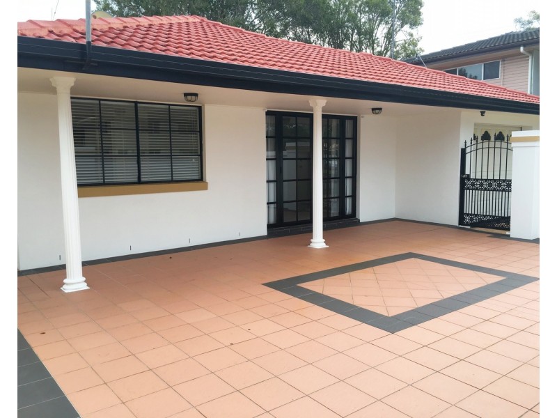 1/36 Bruce Avenue, Paradise Point QLD 4216