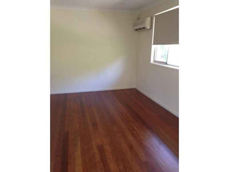 32 Pilliga Street, Southport QLD 4215