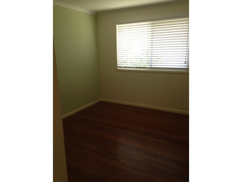 32 Pilliga Street, Southport QLD 4215