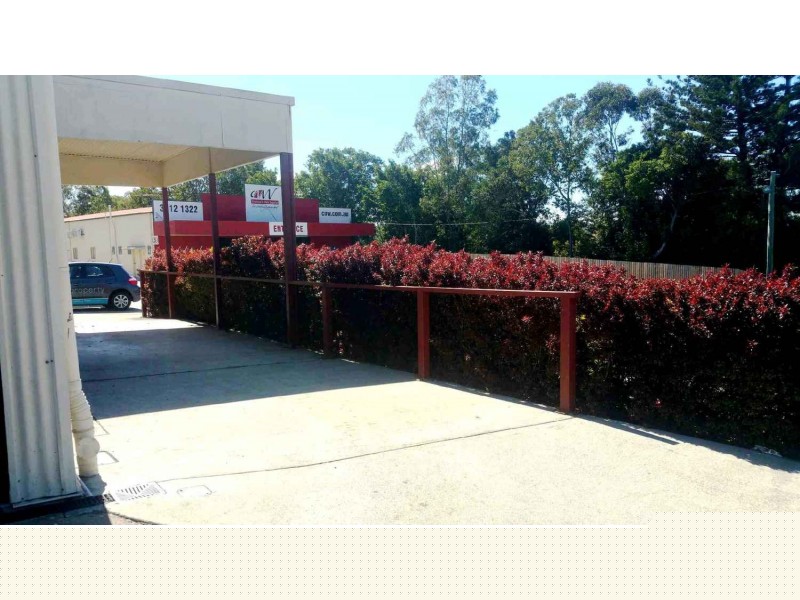 Shop 1/11 Pine Mountain Road, Ipswich QLD 4305