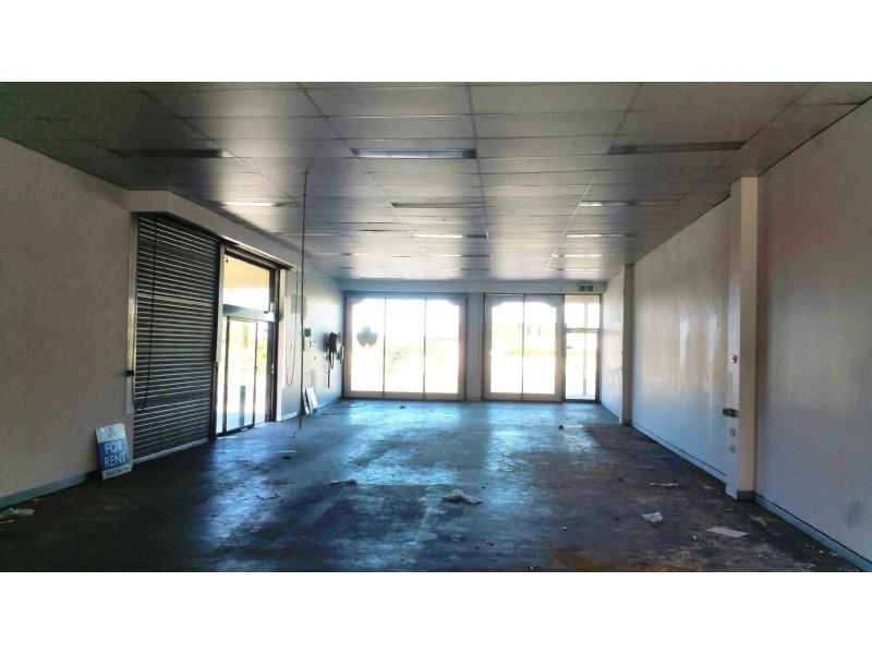 Shop 1/11 Pine Mountain Road, Ipswich QLD 4305