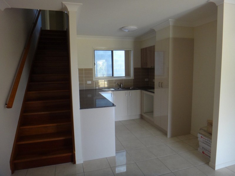 37 Damian Leeding Way, Upper Coomera QLD 4209