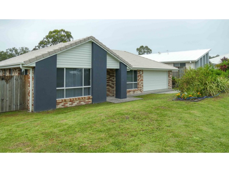 8 Joanne Court, Gleneagle QLD 4285