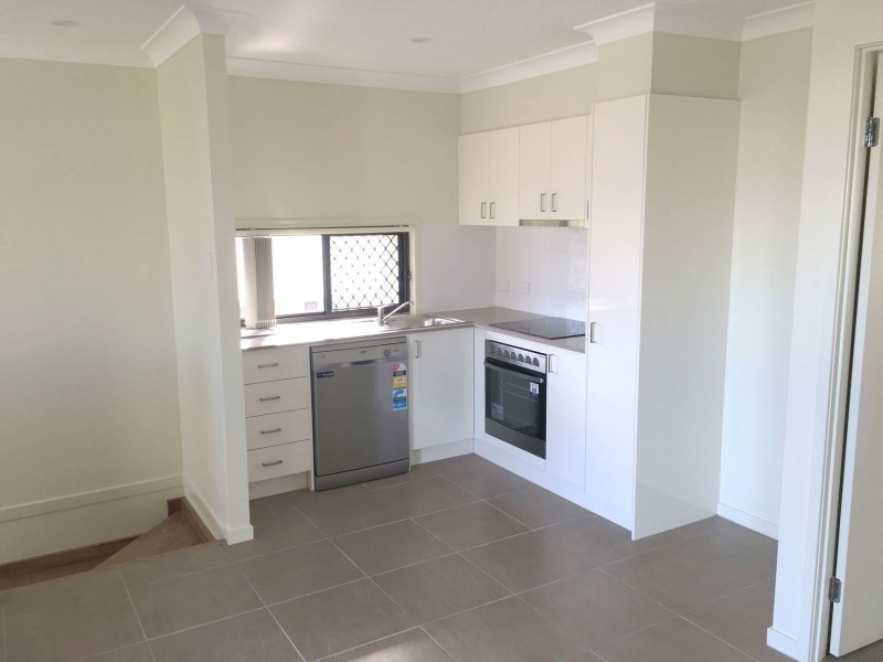 24 Hillsborough Place, Pimpama QLD 4209