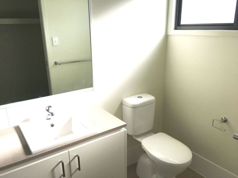 24 Hillsborough Place, Pimpama QLD 4209