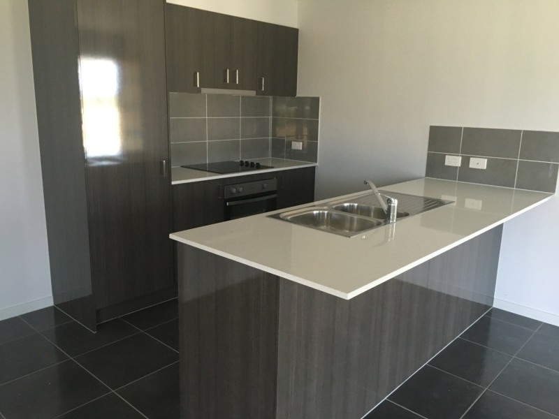 34 Fountain Street, Pimpama QLD 4209