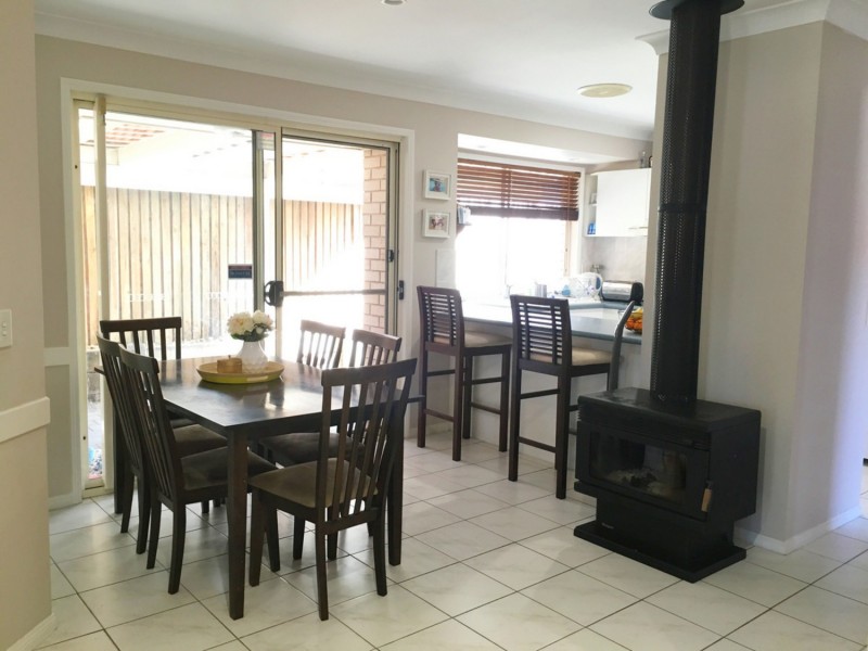 13 Fairweather Drive, Parkwood QLD 4214