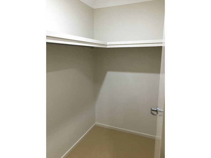 32 Fountain Street, Pimpama QLD 4209