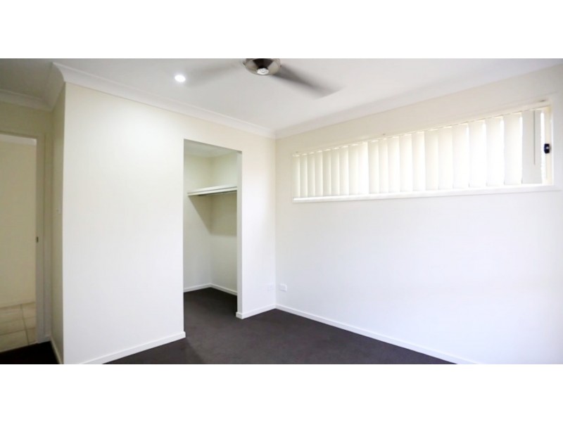 33 Imelda Way, Pimpama QLD 4209