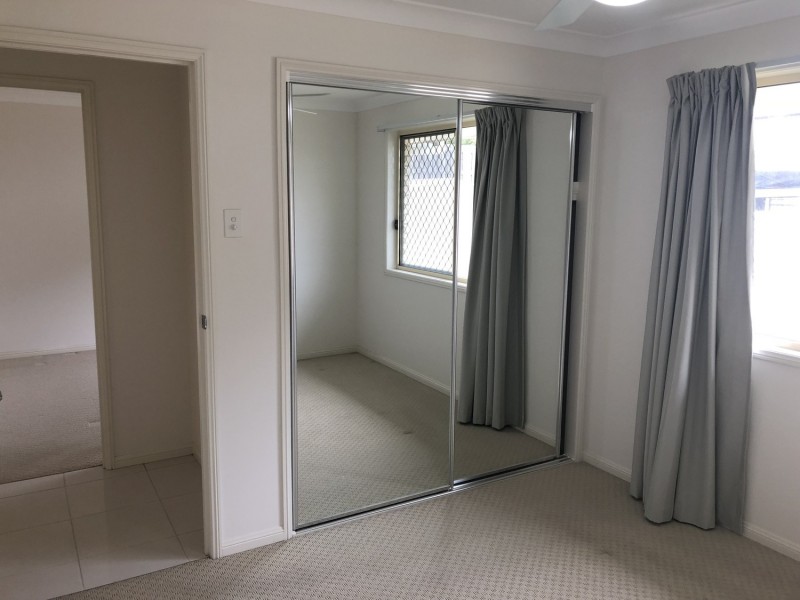 13 Sunrise Crescent, Merrimac QLD 4226