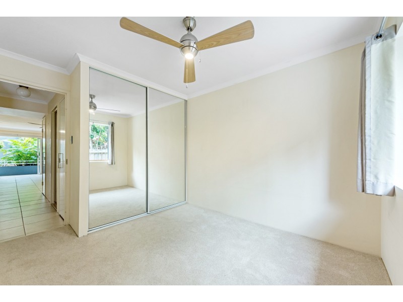 11/11 Breaker Street, Main Beach QLD 4217