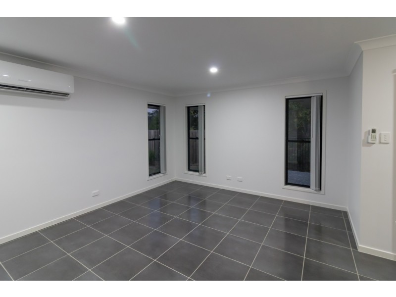 52 Banrock Street, Pimpama QLD 4209