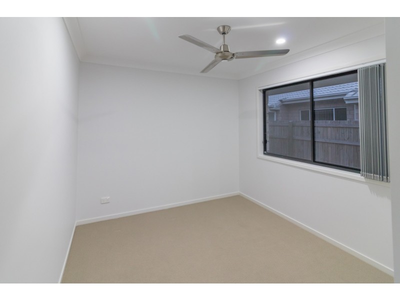 52 Banrock Street, Pimpama QLD 4209