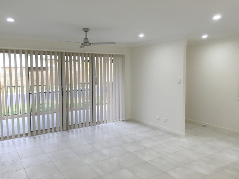 30 Milbrook Street, Pimpama QLD 4209