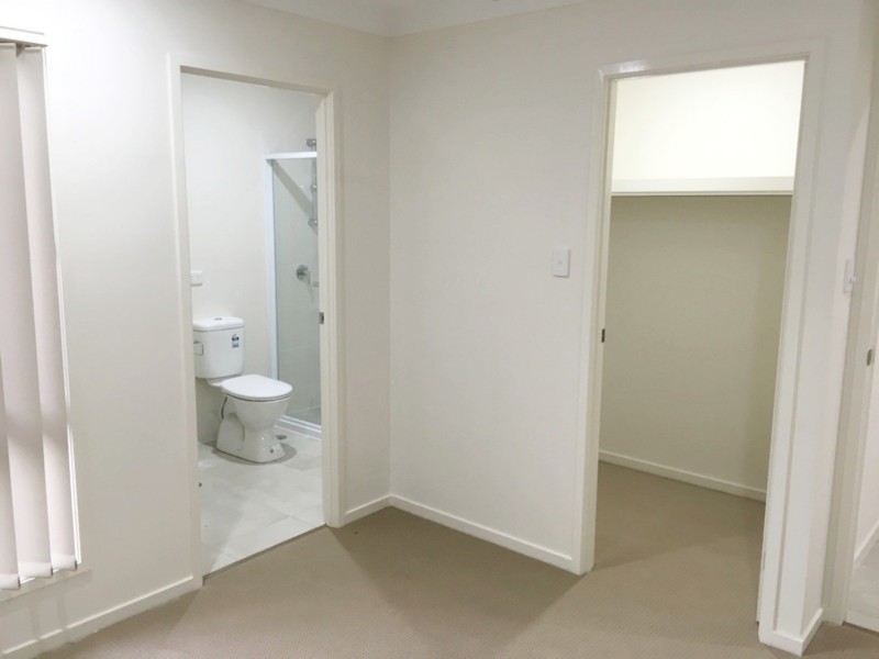 30 Milbrook Street, Pimpama QLD 4209