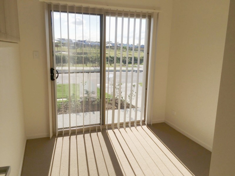 30 Milbrook Street, Pimpama QLD 4209