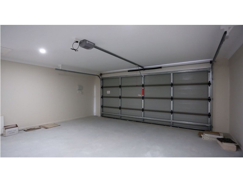 41 Woodrose Circuit, Pimpama QLD 4209