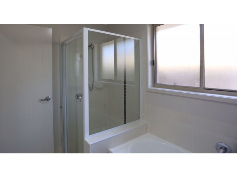 41 Woodrose Circuit, Pimpama QLD 4209