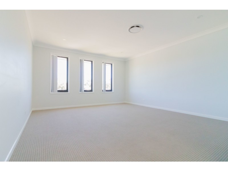 31 Melville Drive, Pimpama QLD 4209