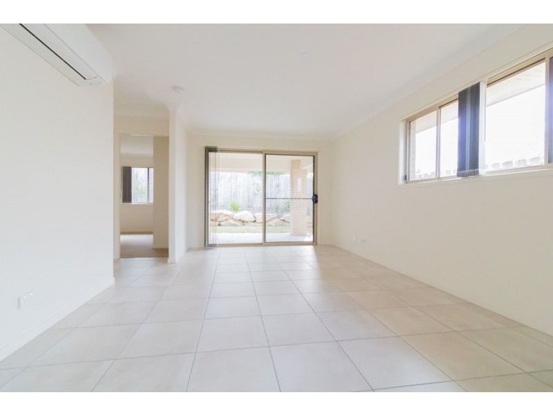 11 Greenwich Avenue, Pimpama QLD 4209